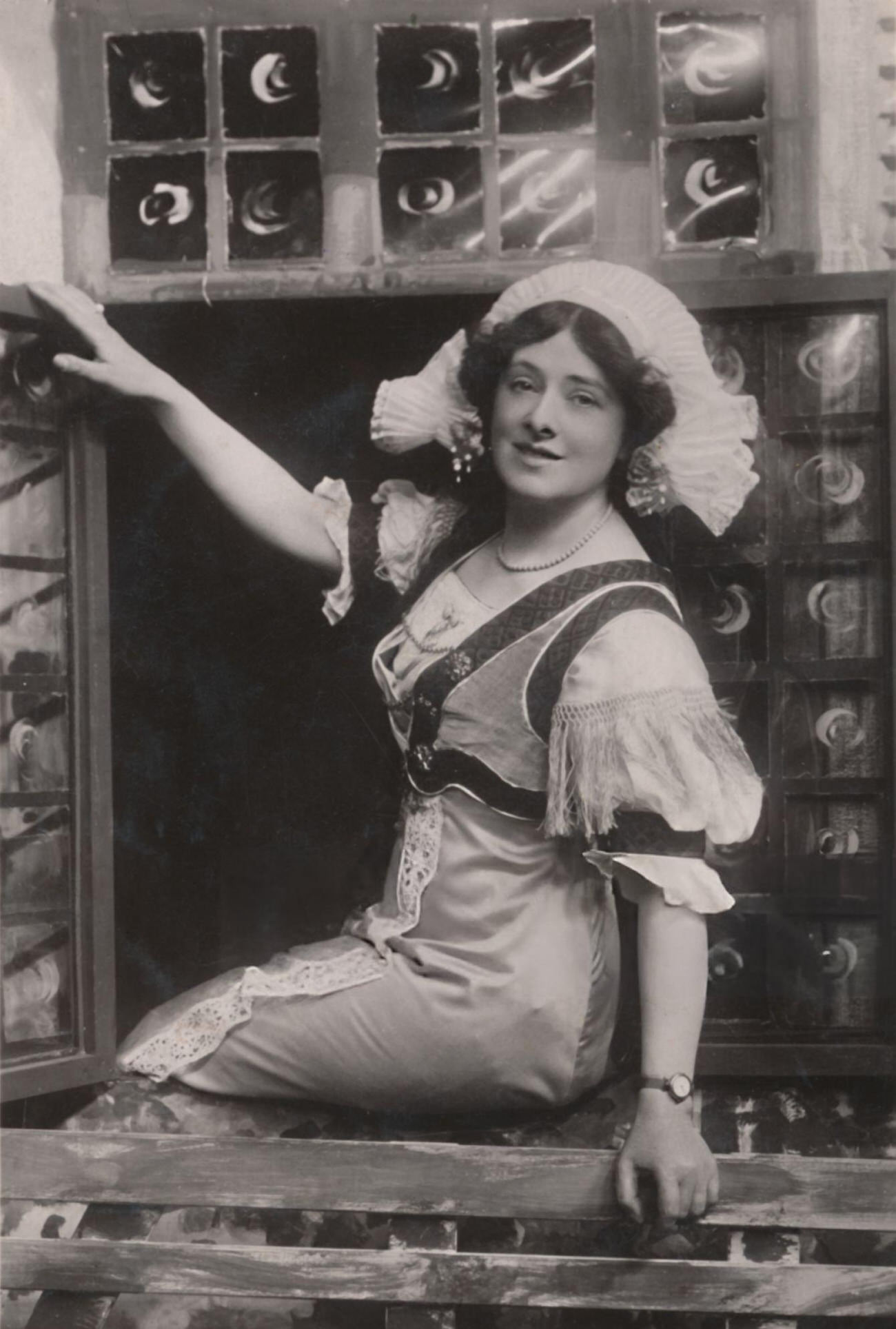 Isabel Jay as 'Christine' in 'Dear Little Denmark', 1909