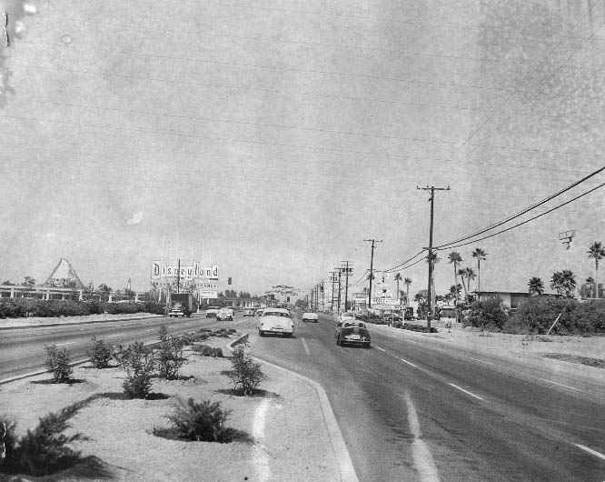 The view looking down Harbor Blvd toward Disneyland (now Interstate 5), 1961