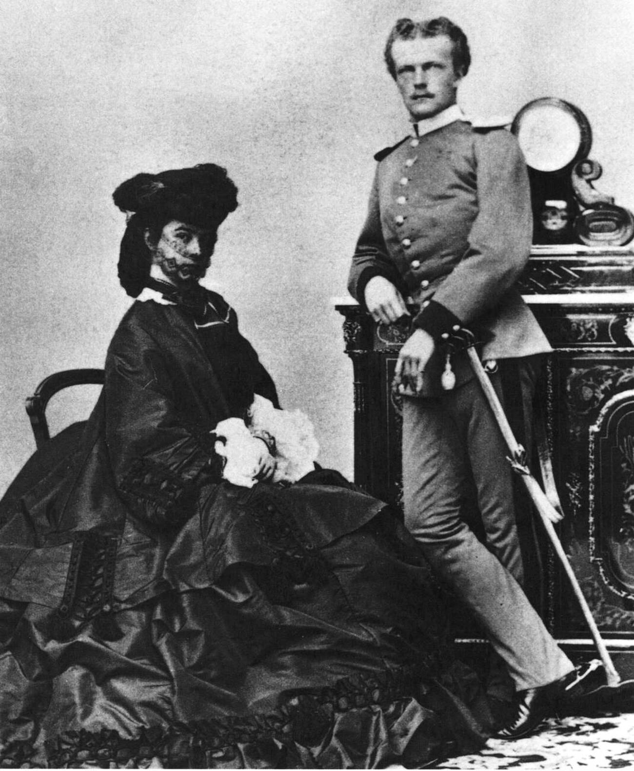 Empress Elisabeth of Austria with her brother Prince Carl Theodor of Bavaria, 1863.