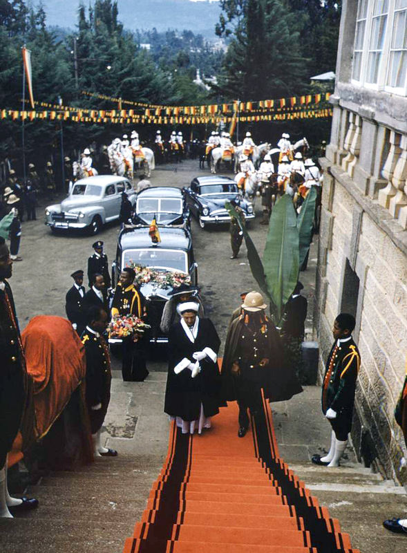 A Glimpse into the Past: Vintage Photos Show Daily Life in Ethiopia, 1955