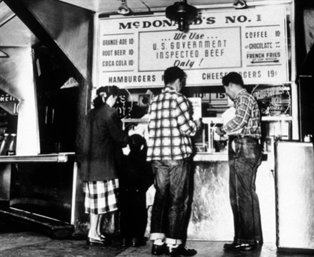 The Story and Photos of the Very First McDonald's Restaurant in San Bernardino