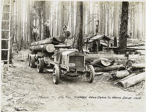 Model 71, 31/2 ton, Change from chain to worm drive. 1914.