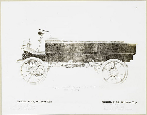 Rapid Motor Vehicle Co. 1-ton Rapid Truck. Model of 1905.