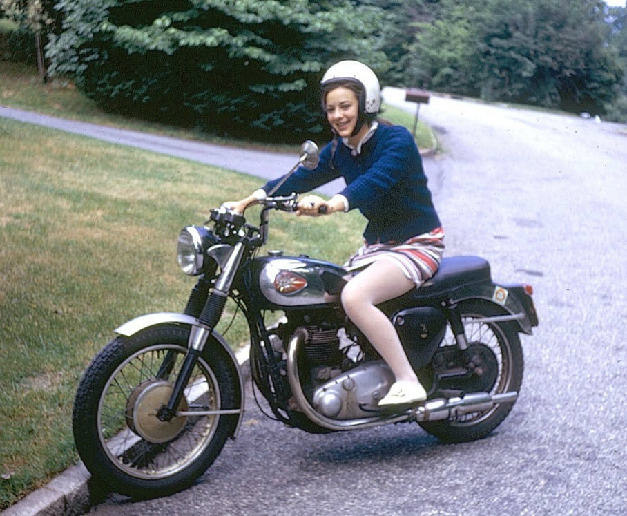 Riding into a New Era: Fabulous Vintage Photos of Girls on Bikes in Miniskirts