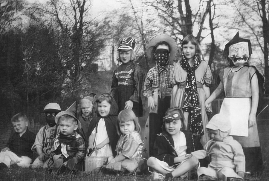 Children Trick or treating, 1950