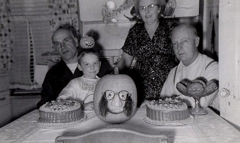 Spooky Soirées: Vintage Photos of Halloween Parties in the 1910s