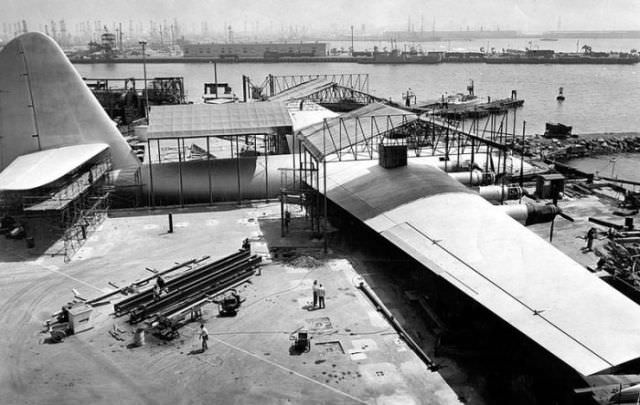 The Spruce Goose: Hughes H-4 Hercules - The Largest Flying Boat Ever Built