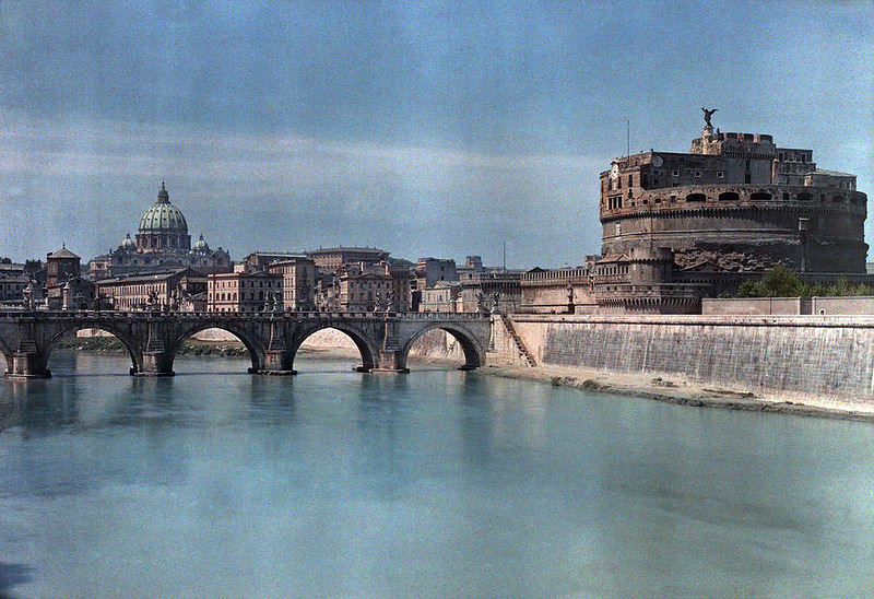 A Colorful Glimpse: Hans Hildenbrand's Italy in the 1920s and 1930s