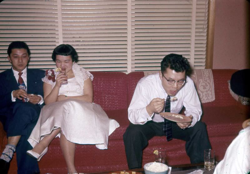 A Japanese-American Family's New Year's Eve in the Mid-1950s