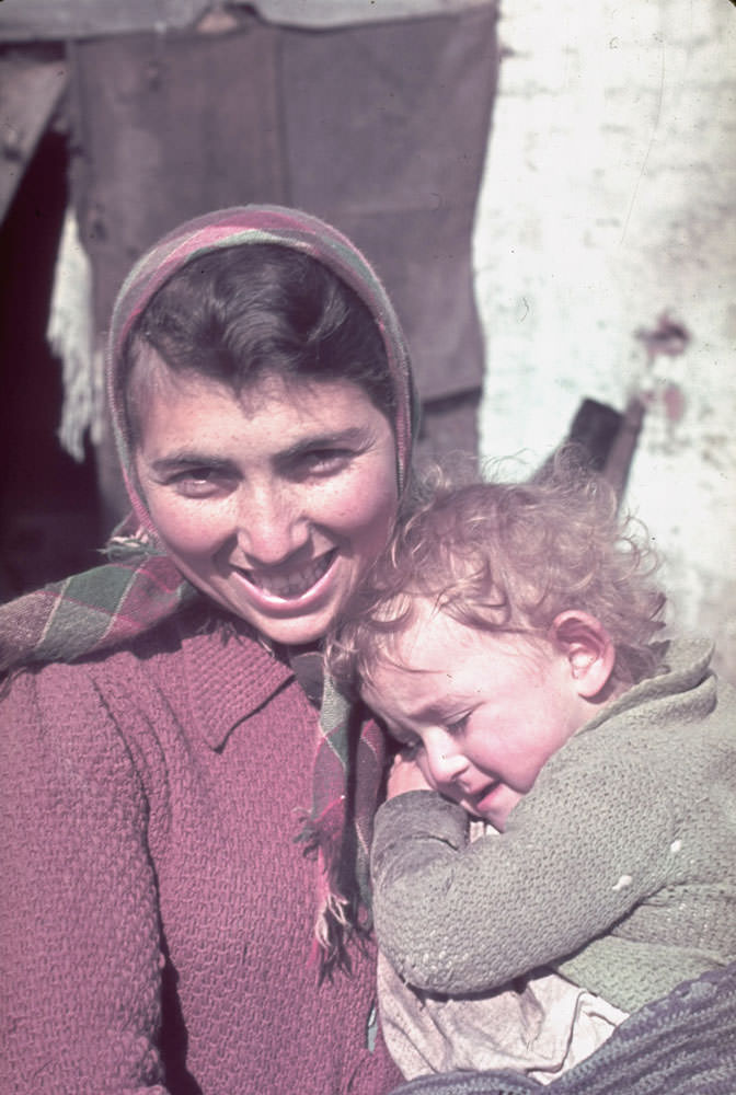 A woman and child, Kutno, Nazi-occupied Poland, 1939.