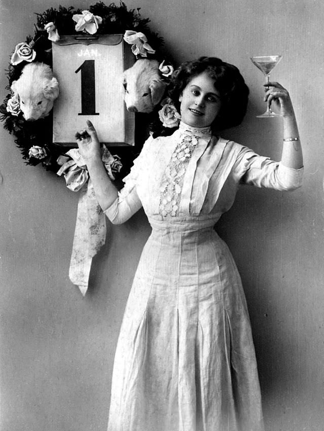 Raising a Glass to the New Year: Vintage Photos of Ladies Enjoying a Drink in the Early 1900s