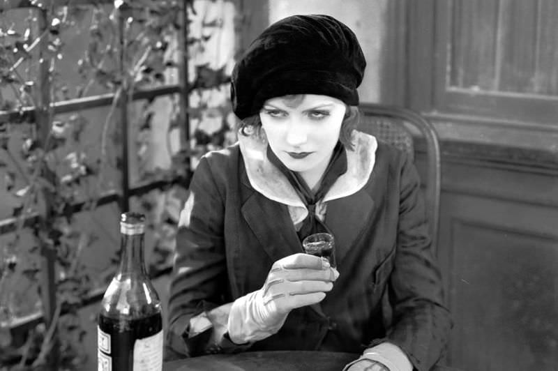 Raising a Glass to the New Year: Vintage Photos of Ladies Enjoying a Drink in the Early 1900s