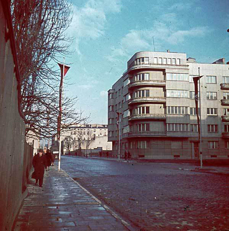 Daily Life in the Lodz Ghetto in the Early 1940s