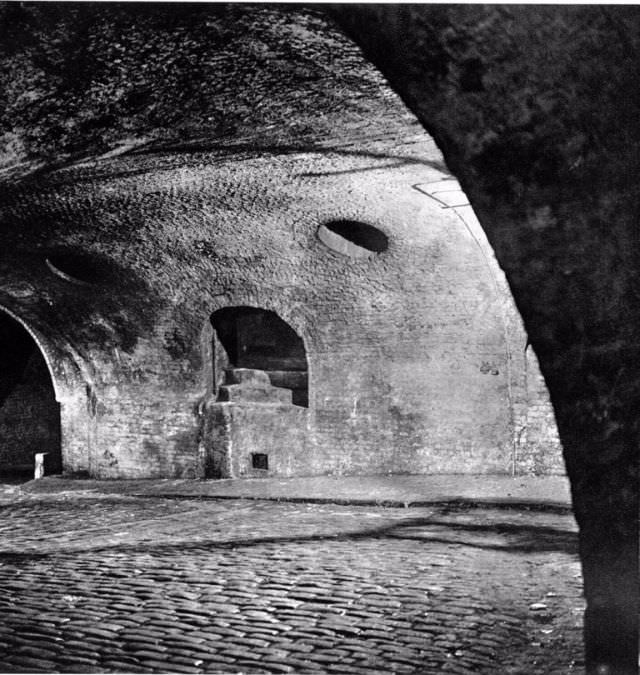 Adelphi Arches, the Strand