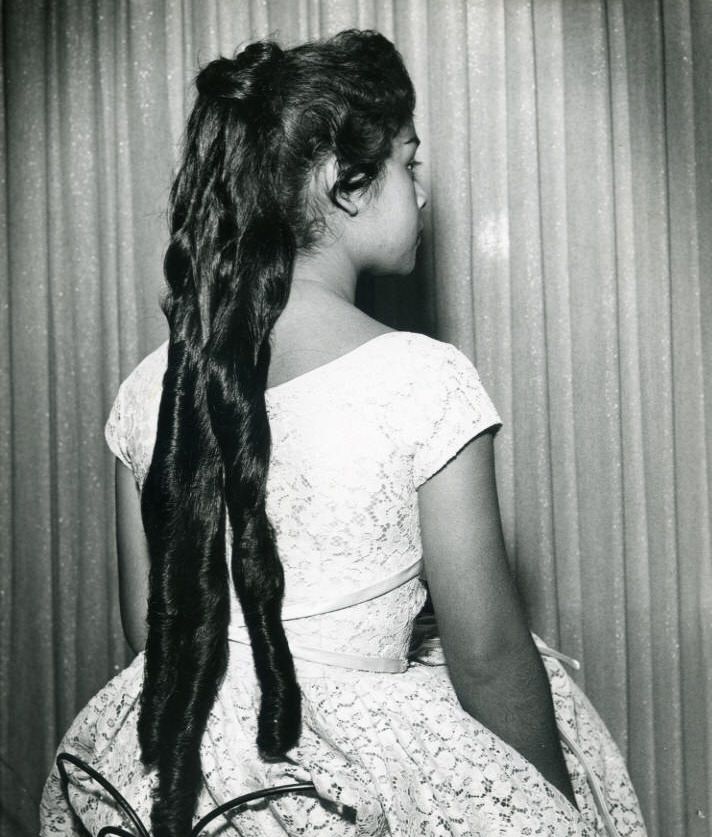 Flowing Locks: Specular Vintage Photos Long-Haired Ladies by Stan Shuttleworth