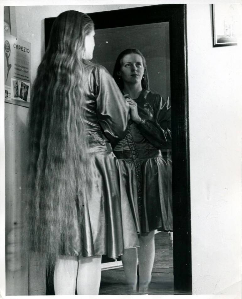 Flowing Locks: Specular Vintage Photos Long-Haired Ladies by Stan Shuttleworth