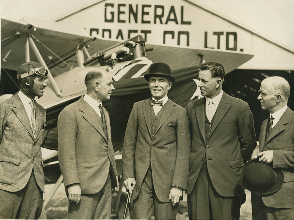 Group on occasion of the testing of the Genairco, the first all-Australian built plane, 1930