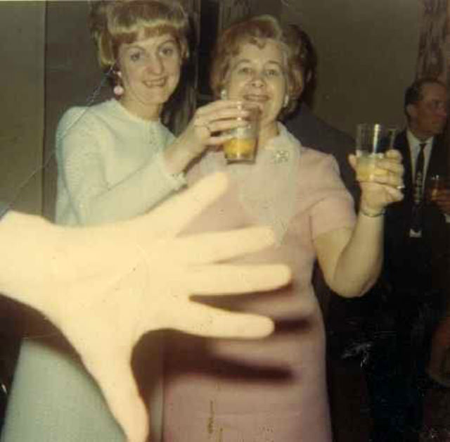 Fabulous Vintage Photos Show New Year's Eve Celebrations and Parties from the 1960s