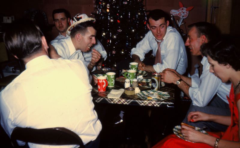 Fabulous Vintage Photos Show New Year's Eve Celebrations and Parties from the 1960s