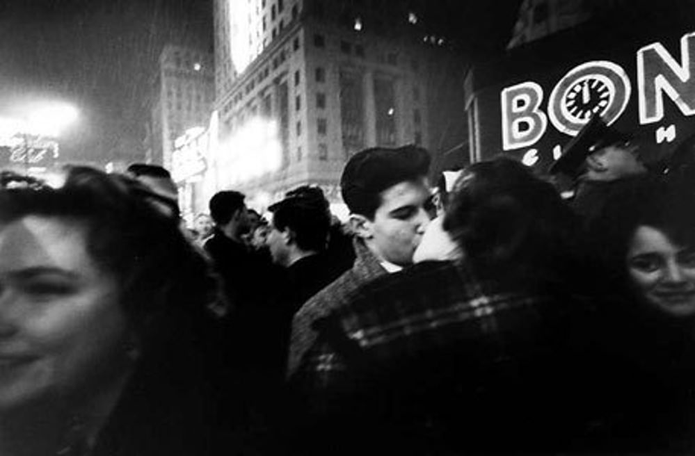 A couple kissing on the New Year's Eve, 1960