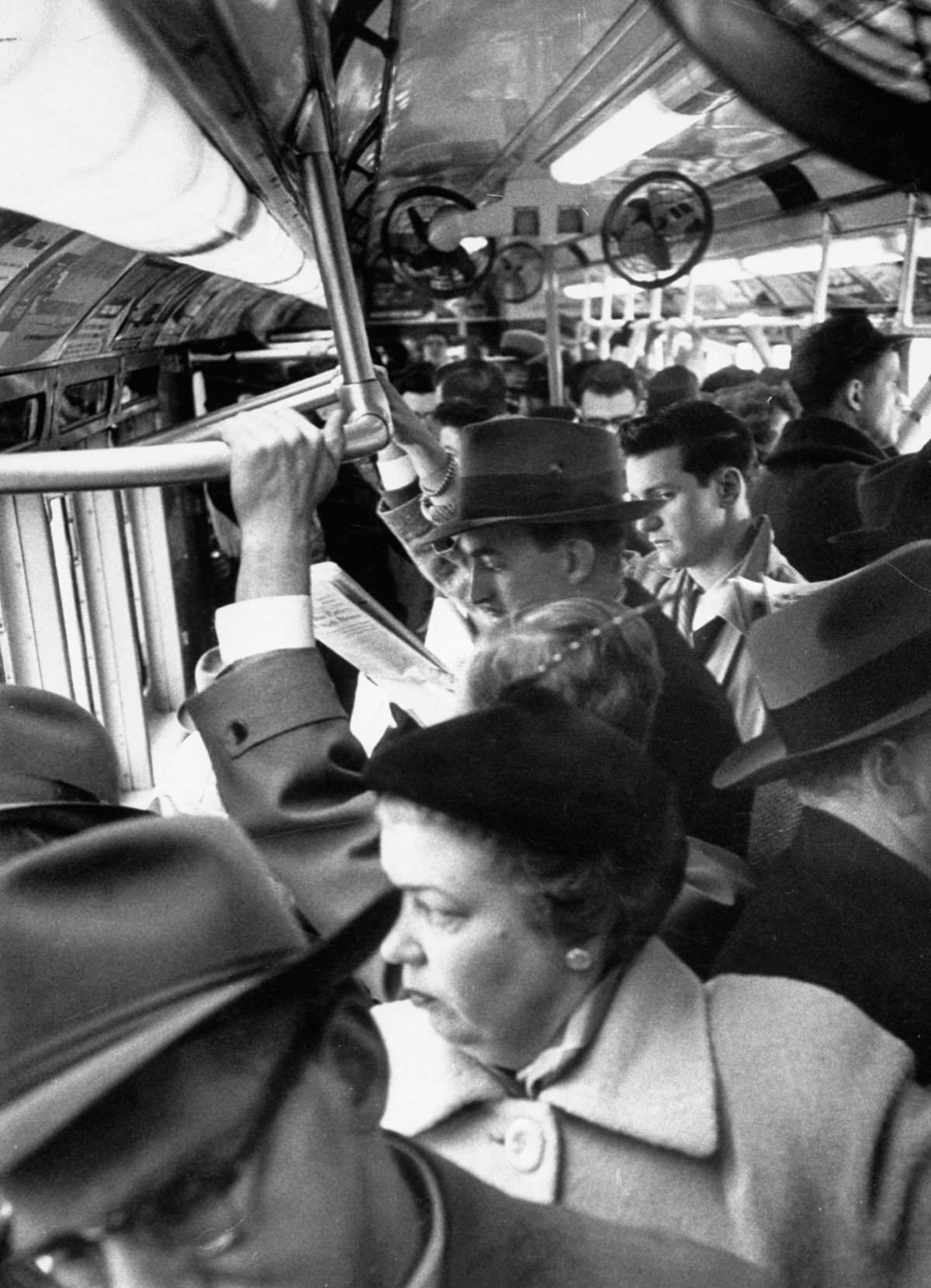 Ralph Crane's Photographic Journey Through the 1960s New York City Subway System