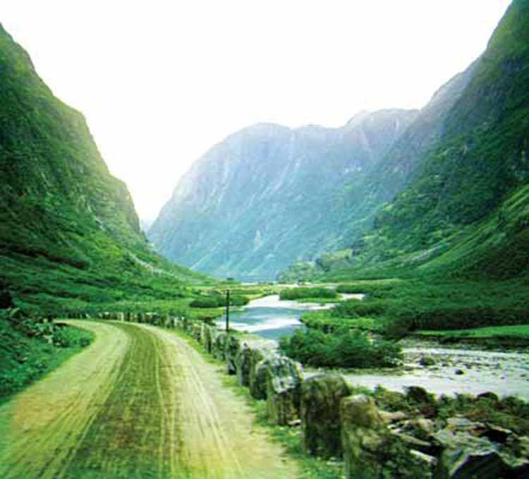 The First Color Photographs of Norway in 1910 by Adolf Miethe