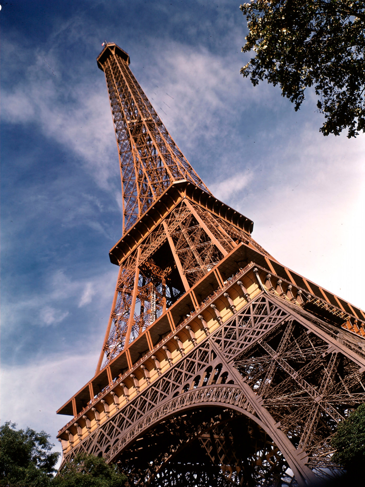 Paris in Full Color: July 1939, Just Before Everything Changed