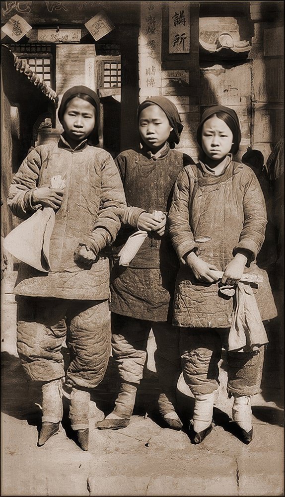 Foot-bound girls, Liao Chow, 1930.