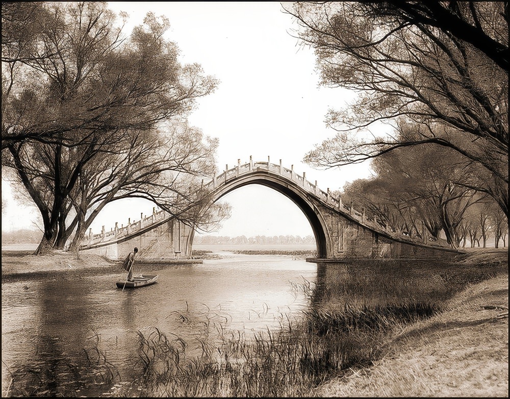 Jade Belt Bridge and boat, Summer Palace, Peking, 1924.