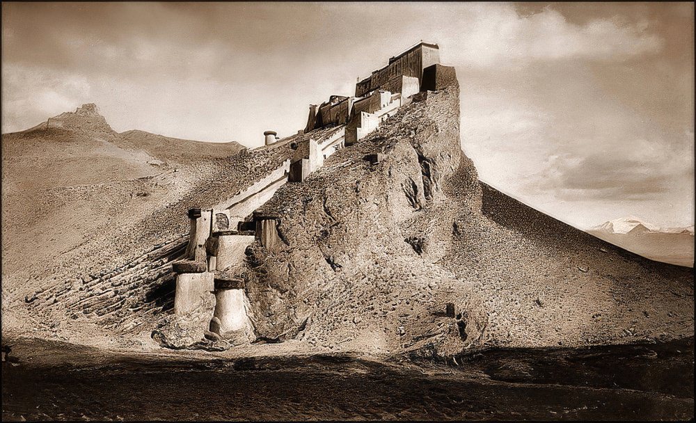 Kampa Dzong, Tibet, 1904.