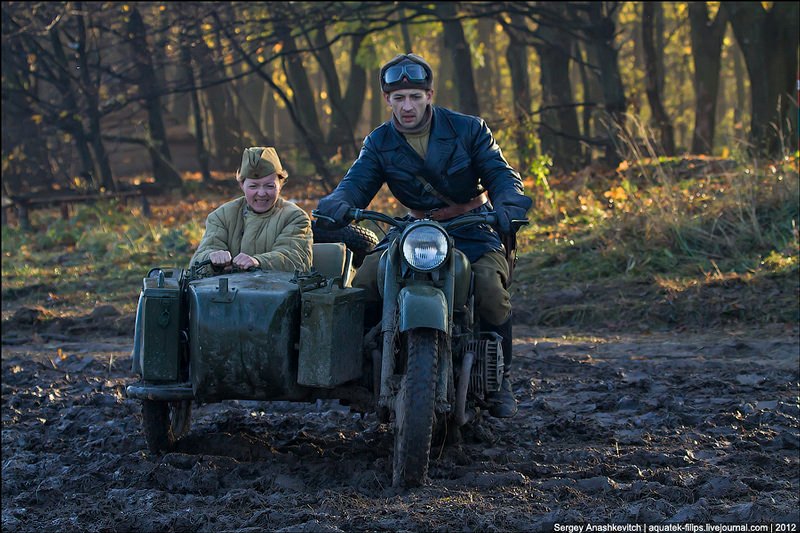 Red Tide Rising: Vintage Photos of The Red Army in the Autumn of 1943