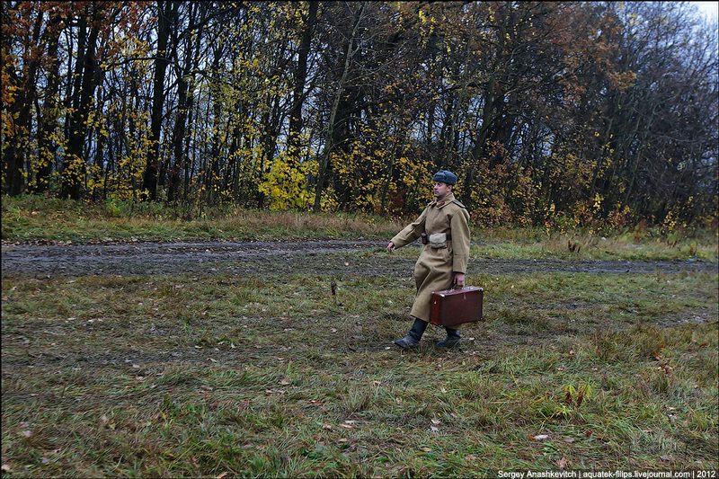 Red Tide Rising: Vintage Photos of The Red Army in the Autumn of 1943