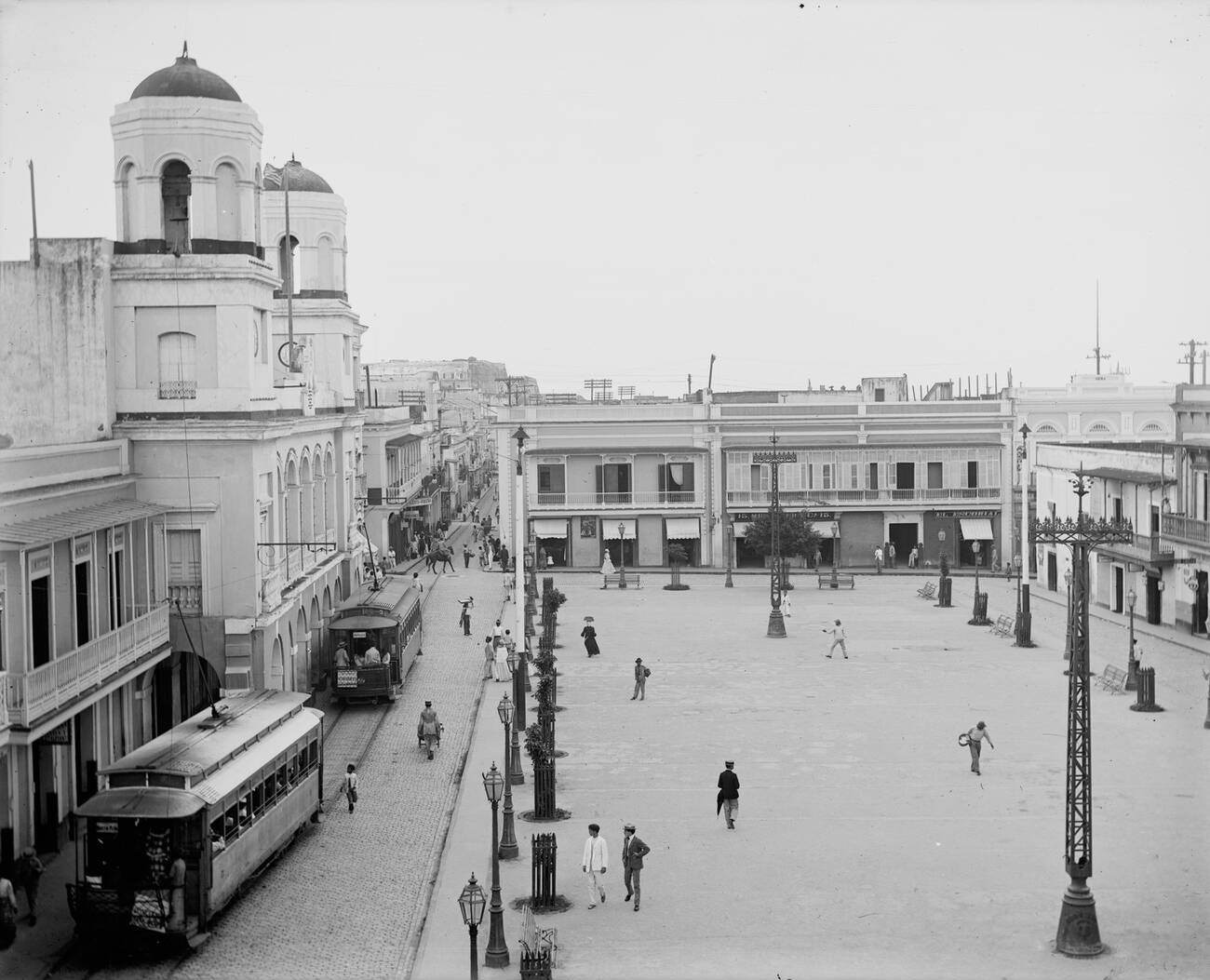 A plaza in San Juan, Puerto Rico, 1903.