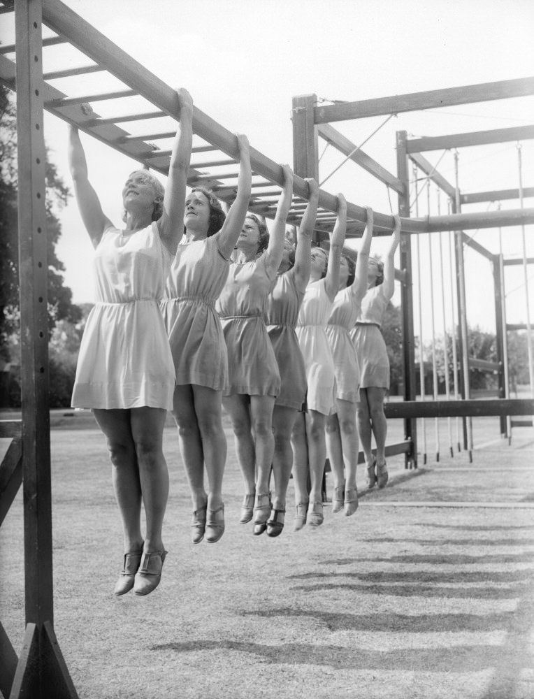 Strong Bodies, Strong Will: Vintage Photos of Soviet Sport Girls in the 1930s