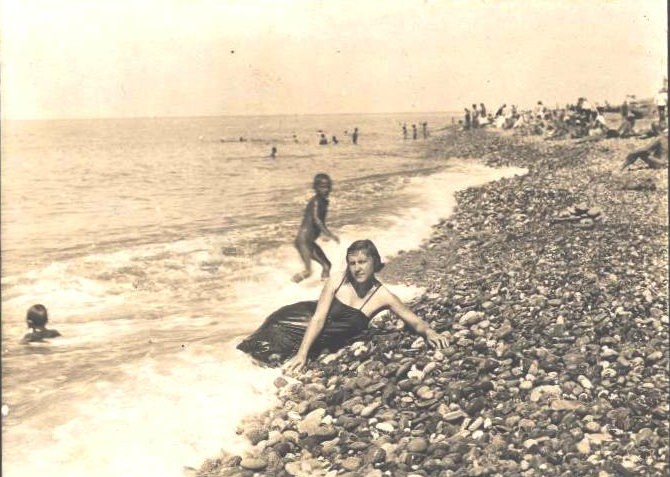 Strong Bodies, Strong Will: Vintage Photos of Soviet Sport Girls in the 1930s