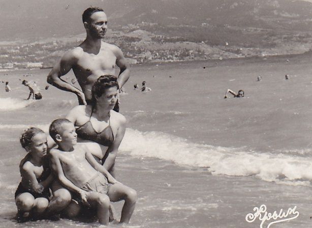 Strong Bodies, Strong Will: Vintage Photos of Soviet Sport Girls in the 1930s