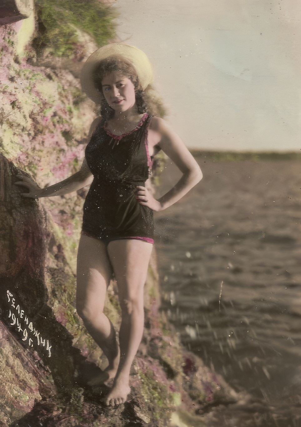 Strong Bodies, Strong Will: Vintage Photos of Soviet Sport Girls in the 1930s