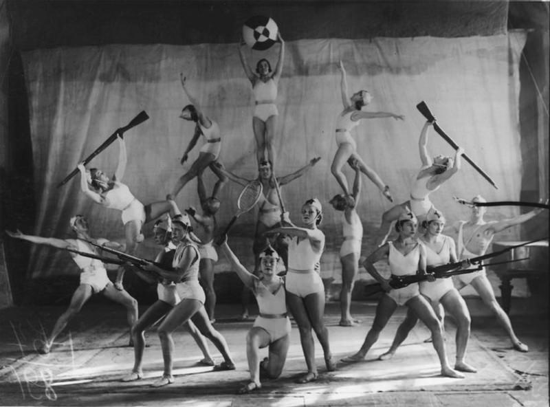 Strong Bodies, Strong Will: Vintage Photos of Soviet Sport Girls in the 1930s