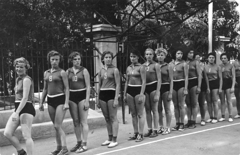 Strong Bodies, Strong Will: Vintage Photos of Soviet Sport Girls in the 1930s