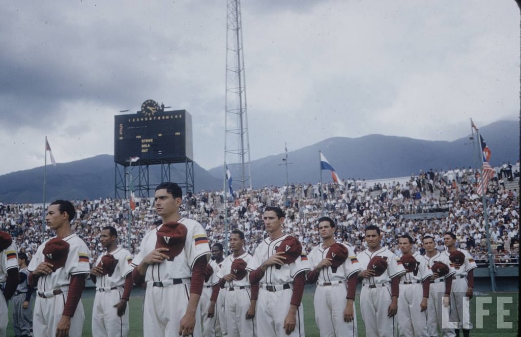 Everyday Life of Venezuela in 1953 through these Vintage Photos