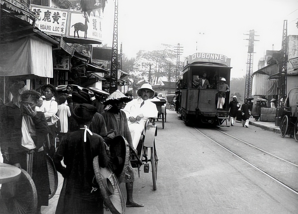 Everyday Life in 1920s Vietnam: A Glimpse into the Past through the Lens of Charles Peyrin