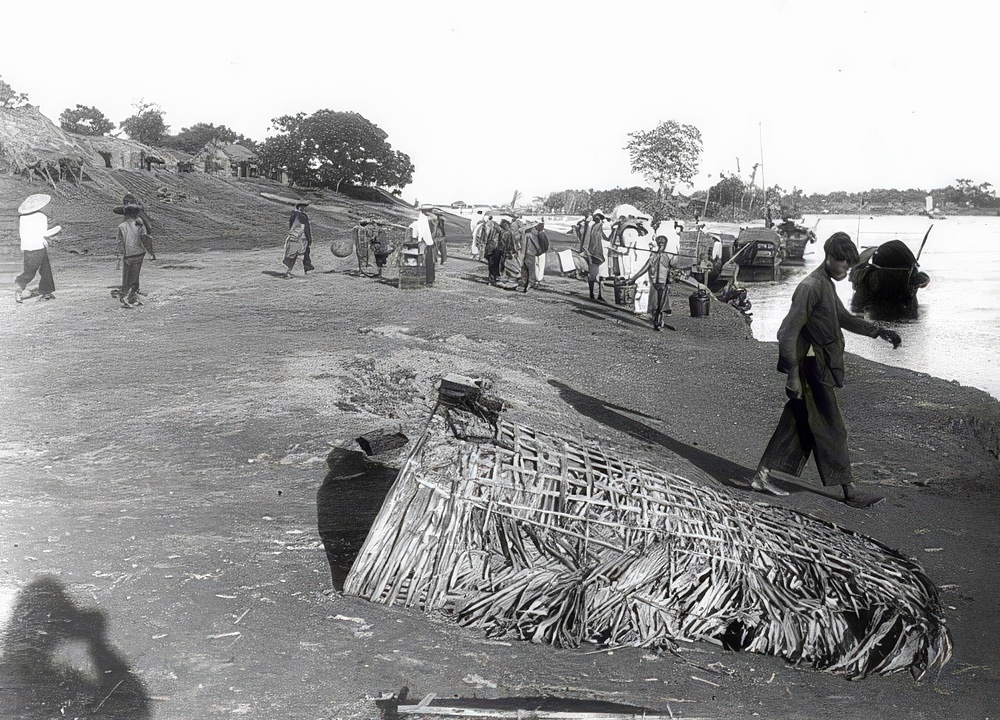 Everyday Life in 1920s Vietnam: A Glimpse into the Past through the Lens of Charles Peyrin