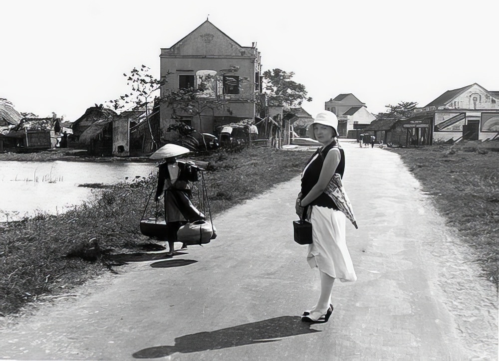 Everyday Life in 1920s Vietnam: A Glimpse into the Past through the Lens of Charles Peyrin