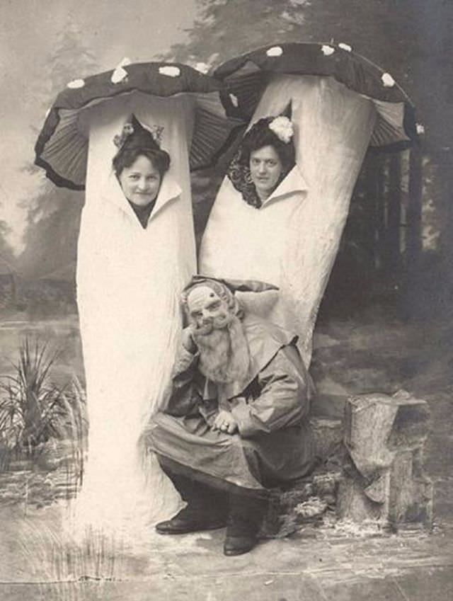 Spooktacularly Strange: Bizarre Vintage Halloween Costumes from the Past