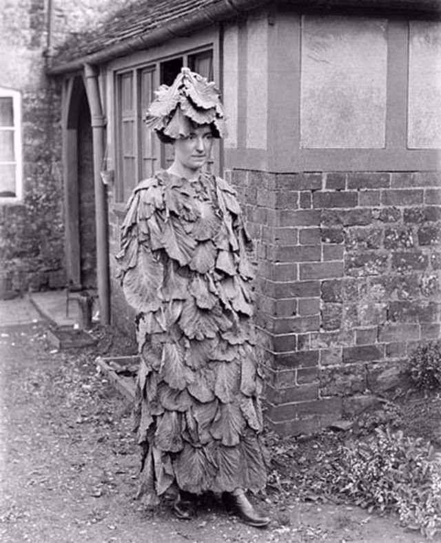 Spooktacularly Strange: Bizarre Vintage Halloween Costumes from the Past