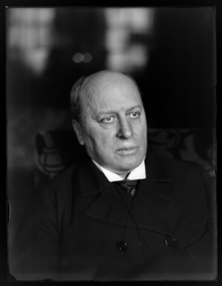 Henry James.