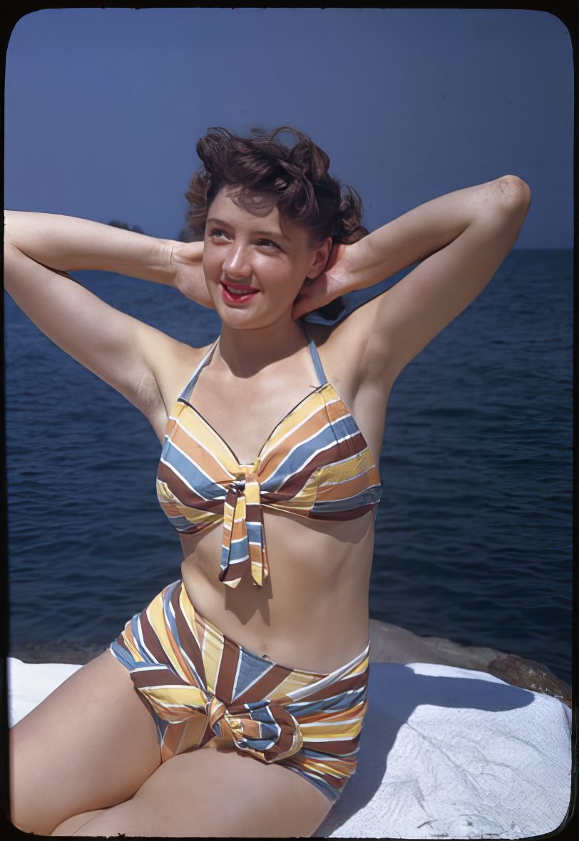 Beach Styles: What Women Wore on the Beaches in the 1940s