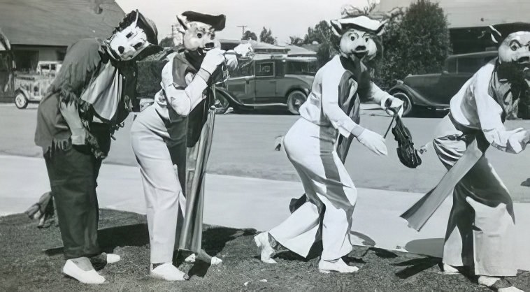 Halloween Costumes 1900s-1950s