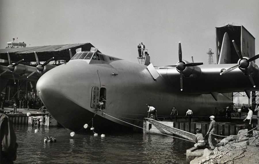 Hughes H-4 Hercules