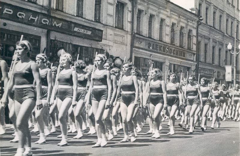 Soviet Sport Girls 1930s